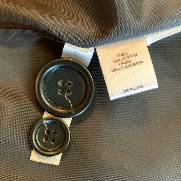 Ann Taylor Loft Short Peacoat with oversized collar - Picture 8 of 16